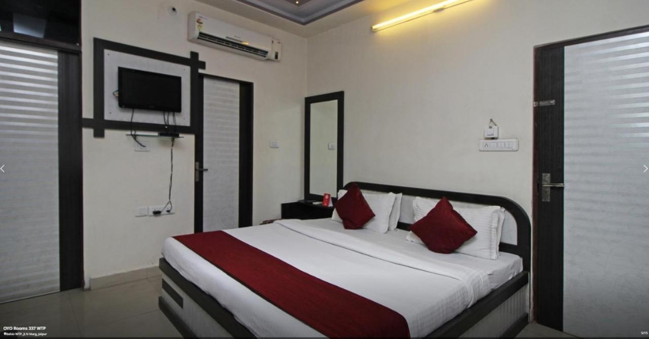Paramount Hotel Jaipur Ngoại thất bức ảnh